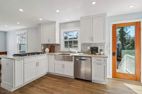 16 Fairview Ave, Summit, NJ 07901 photo 8