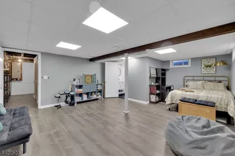369 Union Ave, Middlesex, NJ 08846 photo 25