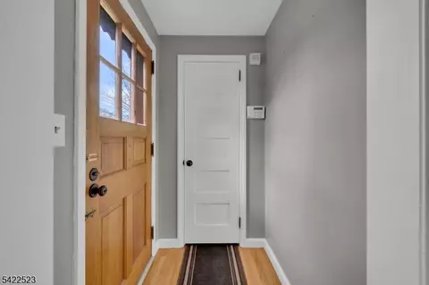 369 Union Ave, Middlesex, NJ 08846 photo 6
