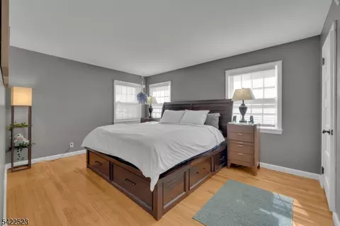 369 Union Ave, Middlesex, NJ 08846 photo 21