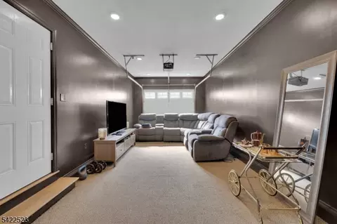 369 Union Ave, Middlesex, NJ 08846 photo 32