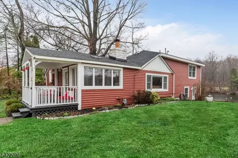 24 Broadway, West Milford, NJ 07480