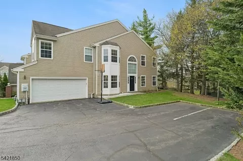 389 Digaetano Ter, West Orange, NJ 07052