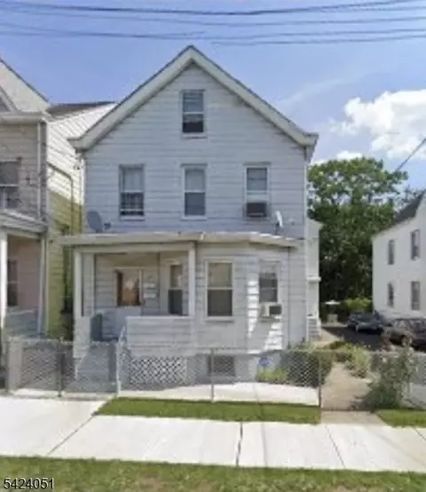 79 Nagle St, Paterson, NJ 07501
