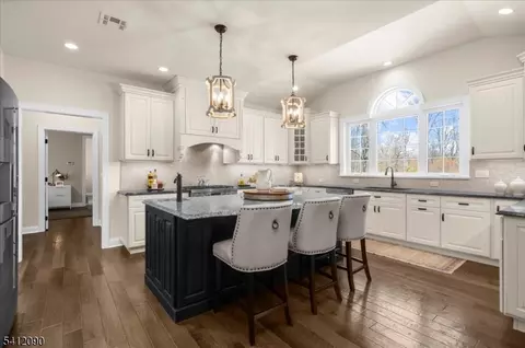 9 Donna Dr, Flemington, NJ 08822 photo 27