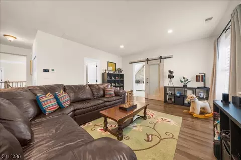 9 Donna Dr, Flemington, NJ 08822 photo 43