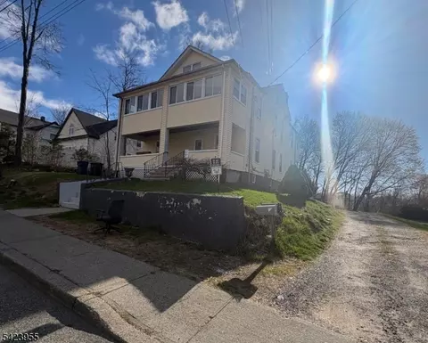 412 N Main St, Wharton, NJ 07885
