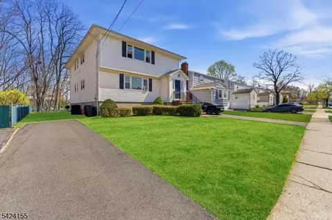425 Midland Ave, Pompton Lakes, NJ 07442