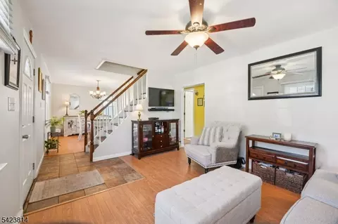 23 Smith Ave, Haskell, NJ 07420 photo 4