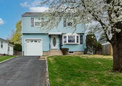 18 Highfield Ln, Cedar Grove, NJ 07009