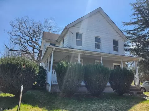 5 Locust St, Haskell, NJ 07420 photo 3