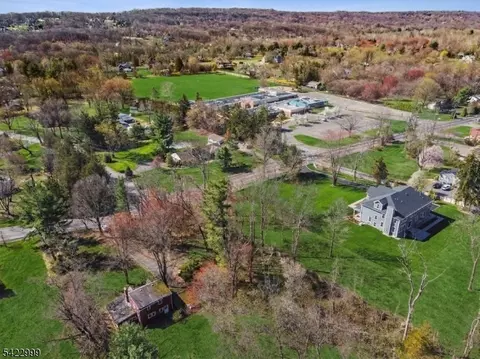 55 Washington Valley Rd, Warren, NJ 07059