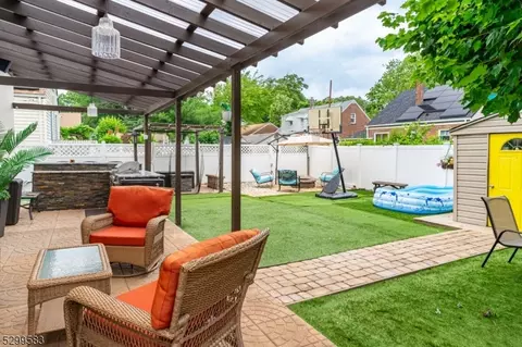 721 Sheridan Ave, Roselle, NJ 07203