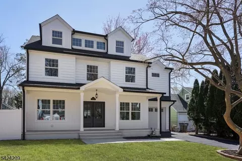 2274 Lyde Pl, Scotch Plains, NJ 07076
