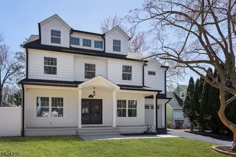 2274 Lyde Pl, Scotch Plains, NJ 07076
