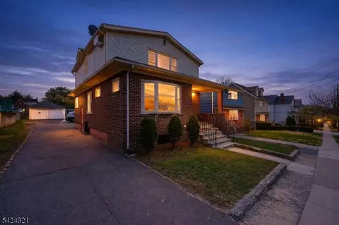 554 Kingsland Ave, Lyndhurst, NJ 07071
