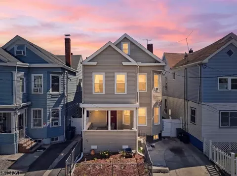 451 E 31st St #2, Paterson, NJ 07504