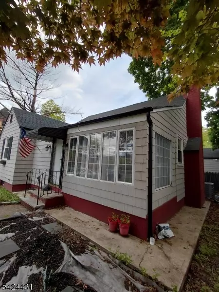 1202 E 7th St, Plainfield, NJ 07062 photo 2