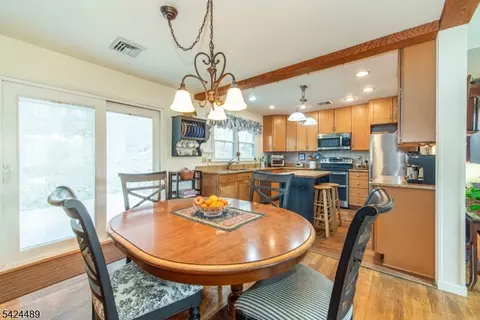 1 Eldridge Rd, Mount Tabor, NJ 07878 photo 3
