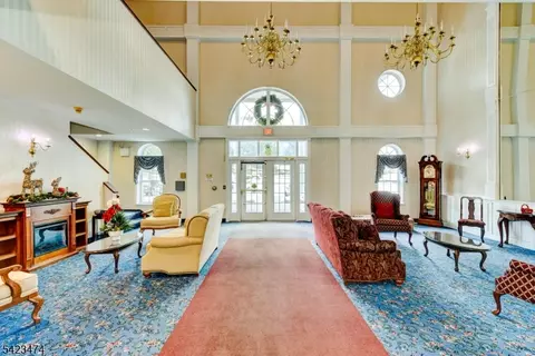5104 Richmond Rd #104, West Milford, NJ 07480