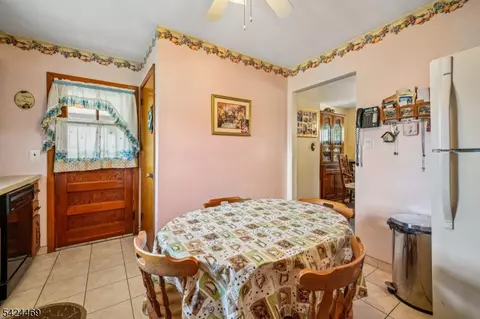 Entry Way - 31 Michael Dr, Wayne, NJ 07470 photo 1 of 2