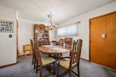 Dining - 31 Michael Dr, Wayne, NJ 07470 photo 1 of 1
