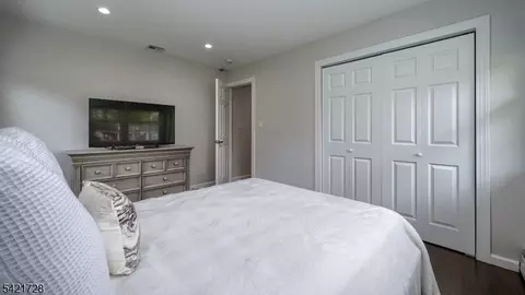 84 Brandon Ave, Wayne, NJ 07470 photo 27
