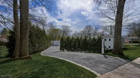 84 Brandon Ave, Wayne, NJ 07470 photo 4