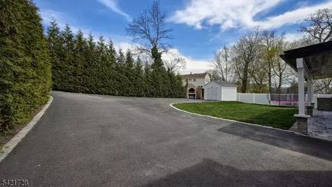 84 Brandon Ave, Wayne, NJ 07470 photo 5