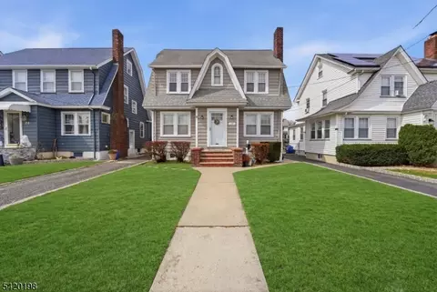 27 Reservoir Pl, Belleville, NJ 07109