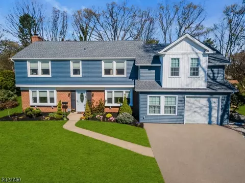 66 Johnson Rd, Somerset, NJ 08873