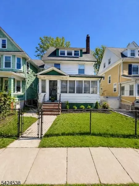 38 Emerson St, East Orange, NJ 07018