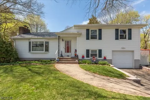 58 Wilson Rd, Somerset, NJ 08873