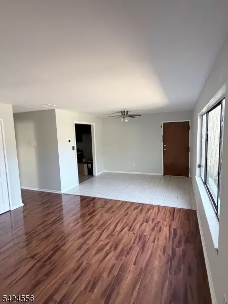 192 Burnett Ave #1, Maplewood, NJ 07040
