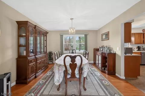 7 Chicopee Dr, Wayne, NJ 07470 photo 7