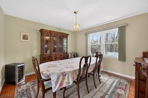 7 Chicopee Dr, Wayne, NJ 07470 photo 8