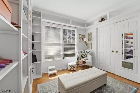 33 Eton Ct, Bedminster, NJ 07921 photo 24