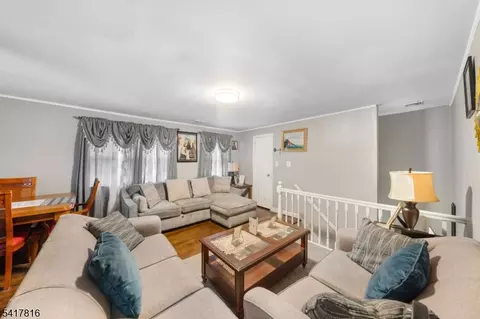 735 Linden Ave, Rahway, NJ 07065