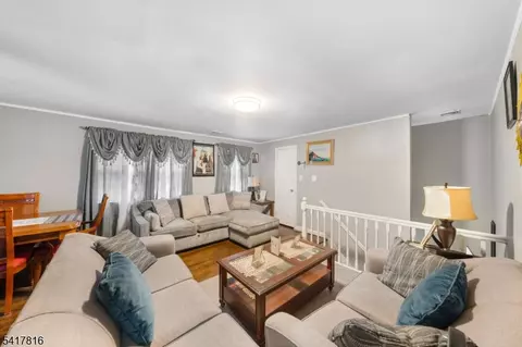 735 Linden Ave, Rahway, NJ 07065