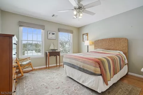 Bedroom - 13 Obrien Ct, Bedminster, NJ 07921 photo 4 of 5