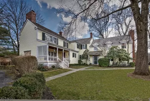 51 Farmersville Rd, Tewksbury Twp, NJ 07830