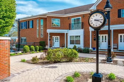 197 Amboy Ave # A, Metuchen, NJ 08840