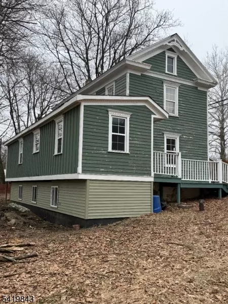 Exterior - 2 Barkers Mill Rd, Hackettstown, NJ 07840 photo 3 of 3