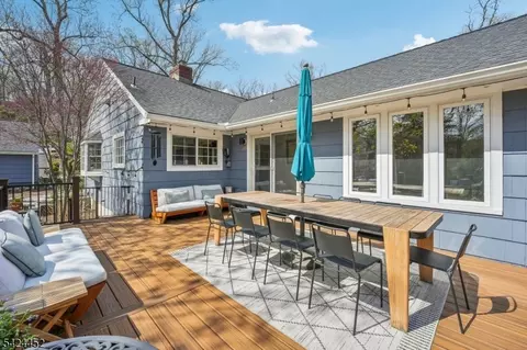 589 Highland Ave, Montclair, NJ 07043 photo 42