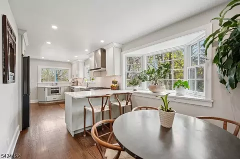 589 Highland Ave, Montclair, NJ 07043 photo 16