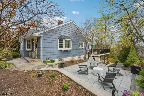 589 Highland Ave, Montclair, NJ 07043 photo 38