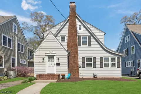 582 Sherwood Pkwy, Westfield, NJ 07090