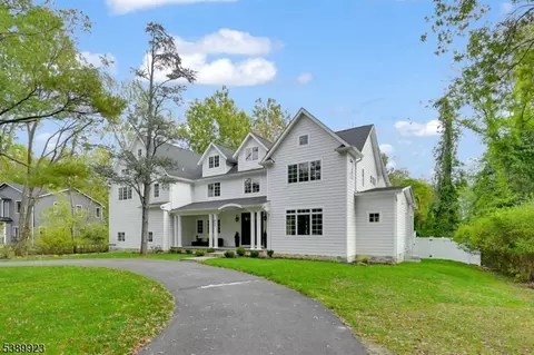 466 White Oak Ridge Rd, Millburn Twp, NJ 07078