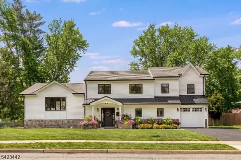 59 Laauwe Ave, Wayne, NJ 07470