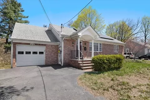 Exterior - 35 E Ridgewood Ave, Paramus, NJ 07652 photo 2 of 5